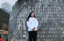 何玉桃 簡介