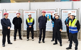 王宏調(diào)研檢查項(xiàng)目建設(shè)、冬季供暖準(zhǔn)備工作