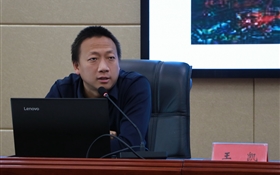 學(xué)校舉辦鑄牢中華民族共同體意識(shí)專(zhuān)題宣講報(bào)告會(huì)